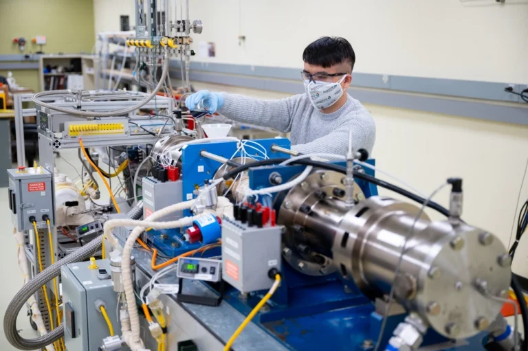 Cleanroom qualification vs validation testing comparison