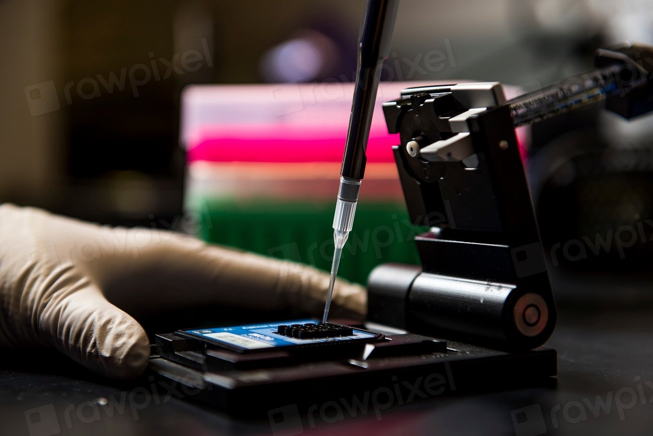 Cleanroom validation testing of a controlled environment