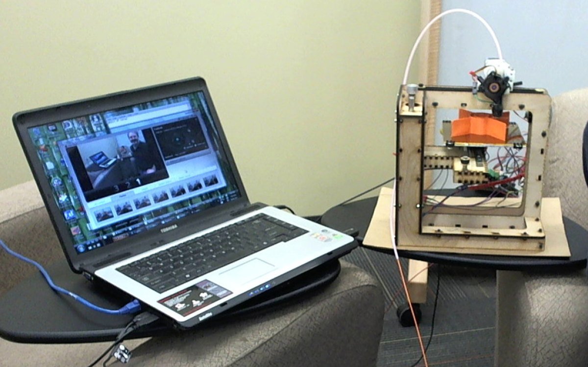 Patient monitor calibration services with a patient simulator at a hospital ICU